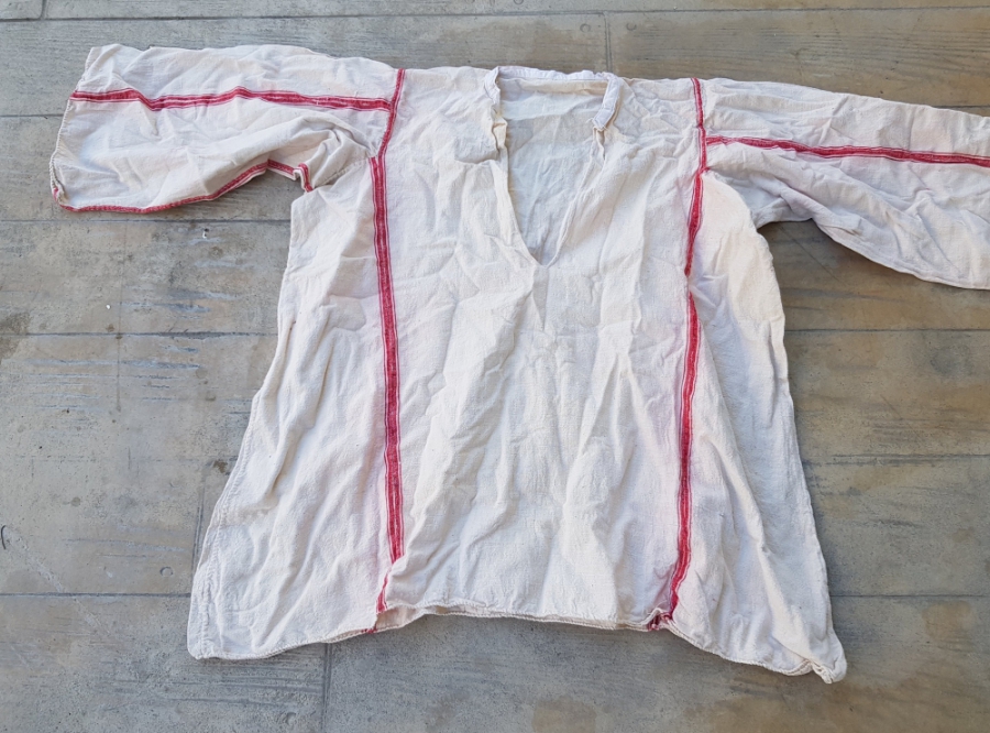 OSMANLI DÖNEMİ YAKASI AÇIK PAMUKLU ERKEK İÇLİĞİ