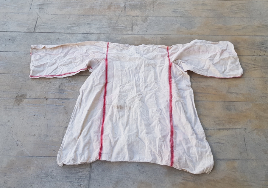 OSMANLI DÖNEMİ YAKASI AÇIK PAMUKLU ERKEK İÇLİĞİ