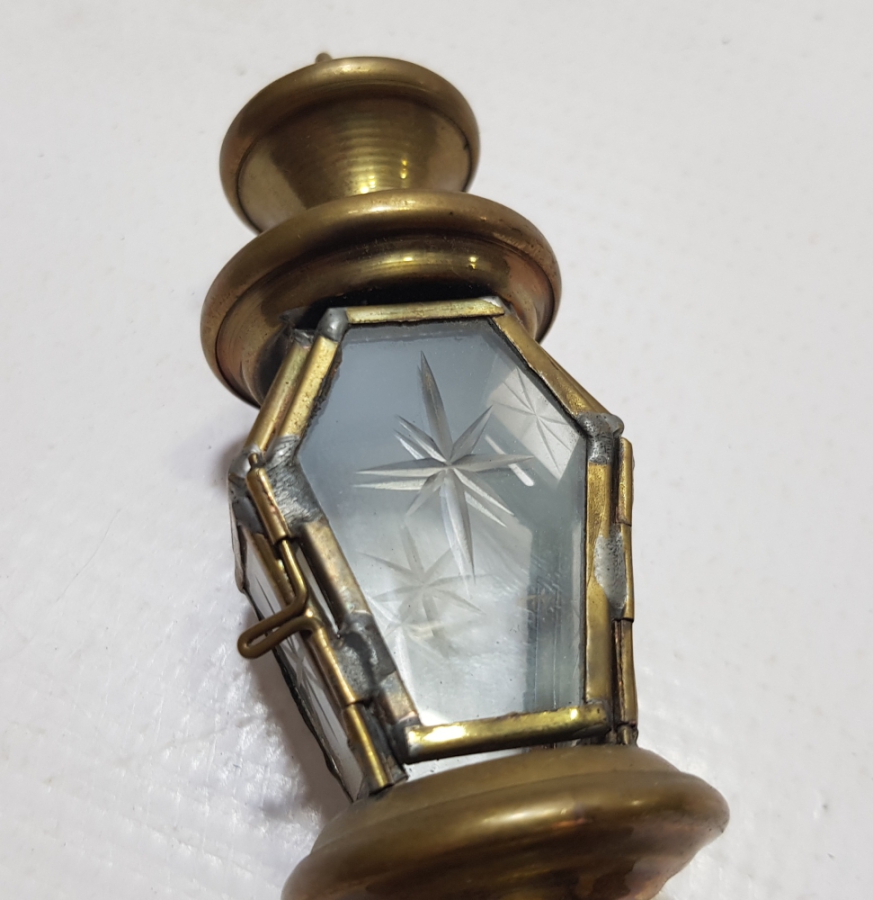 CAMI KRİSTAL KESME İŞÇİLİKLİ ÇOK NADİR ANTİKA HATTAT MUMLUĞU - ŞAMDANI