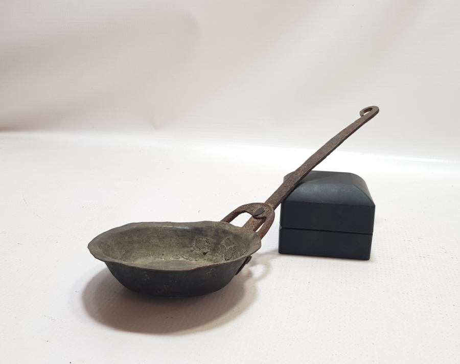 1. DÜNYA SAVAŞI DÖNEMİ PRİMİTİF FORMDA OSMANLI KARAVANA KEPÇESİ