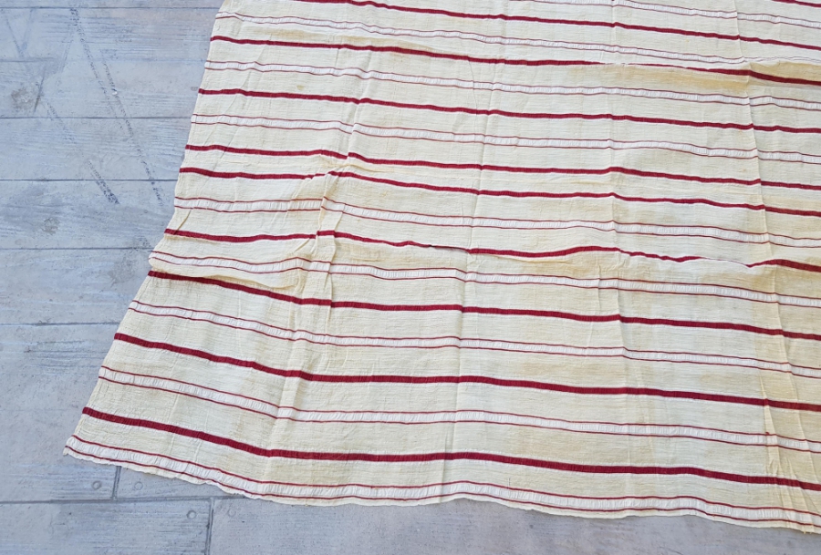 OSMANLI DÖNEMİ KÖK BOYALI İPEK YATAK ÖRTÜSÜ