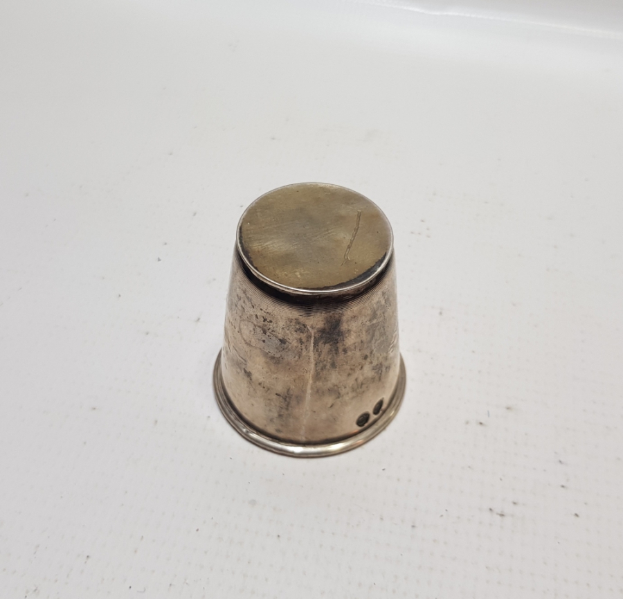 SULTAN VAHDETTİN DÖNEMİ ÇOK NADİR HİLAL VE SAH DAMGALI GÜMÜŞ SU BARDAĞI