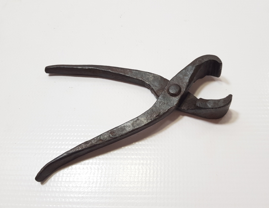 1929 TARİHLİ EL YAPIMI ANTİKA KERPETEN