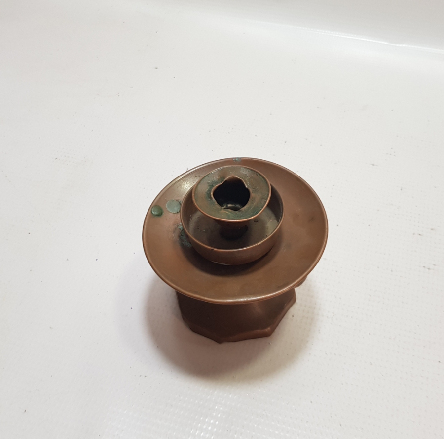 EL YAPIMI ANTİKA BAKIR EL MUMLUĞU