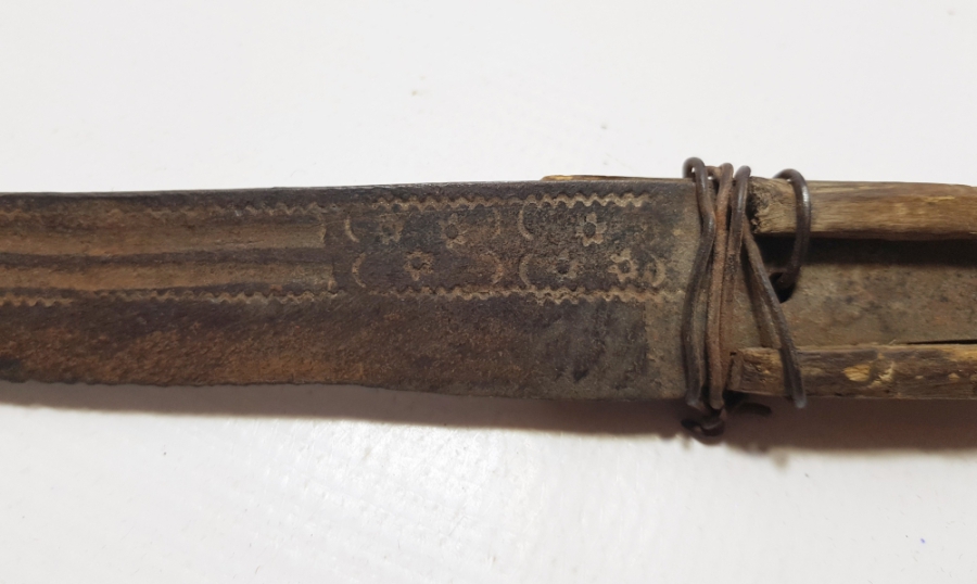 ÜZERİ İŞLEMELİ OSMANLI DÖNEMİ KUŞAK KAMASI