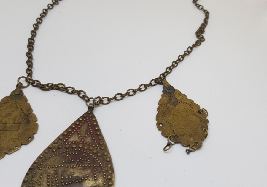 ORİJİNAL ZİNCİRİYLE OSMANLI DÖNEMİ ÜÇLÜ ARMUDİ KOLYE