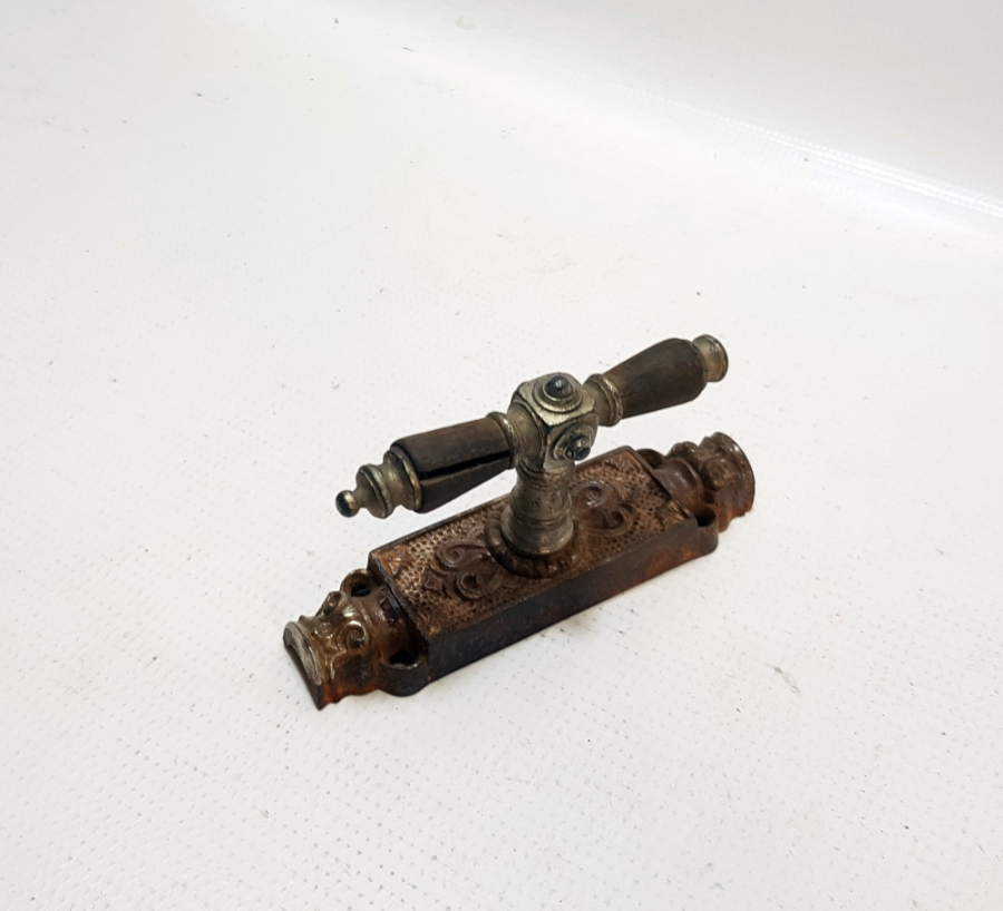 ÜZERİ İŞLEMELİ OSMANLI DÖNEMİ ÇOK NADİR PARA KASASI AÇMA KOLU