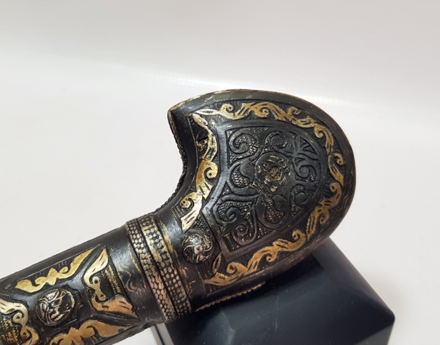 GÜMÜŞ VE ALTINLI OSMANLI DÖNEMİ ŞAŞKA FORMLU ÇERKES KAMASI