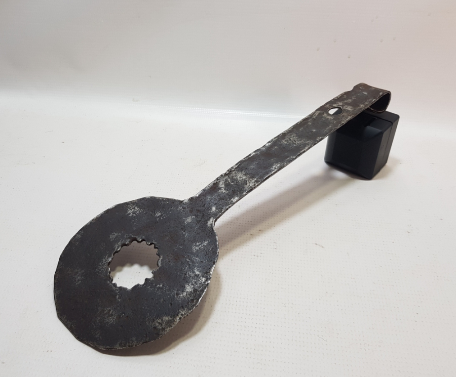 OSMANLI DÖNEMİ EL YAPIMI KURŞUN DÖKME POTASI TUTMACI