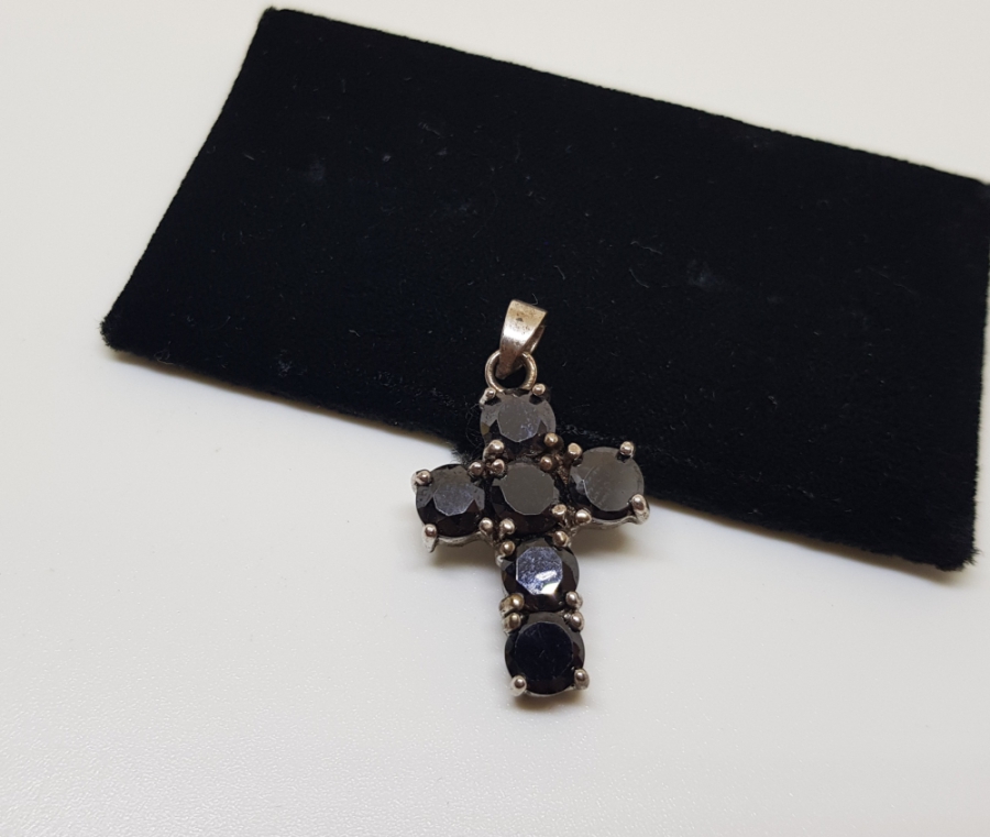 GRANAT TAŞLI ÖZEL YAPIM HAC FORMLU GÜMÜŞ KOLYE UCU