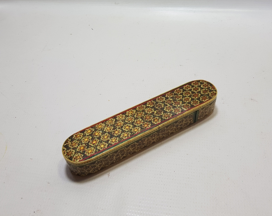 MARKUTERİ İŞÇİLİKLİ EL YAPIMI ANTİKA KALEMDAN