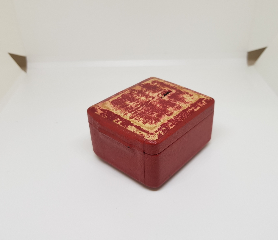 KOMPOZİT YAPIDA OSMANLI DÖNEMİ YÜZÜK KUTUSU