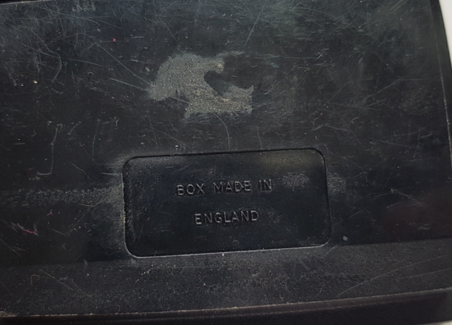 ORİJİNAL KUTUSUNDA ANTİKA RONSON ÇAKMAK