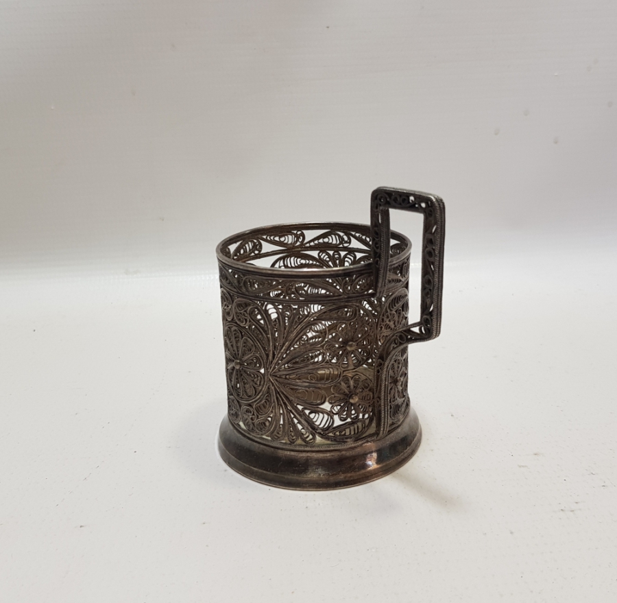 TELKARİ İŞÇİLİKLİ GÜMÜŞ KAPLAMA ANTİKA BARDAK ISTAKASI
