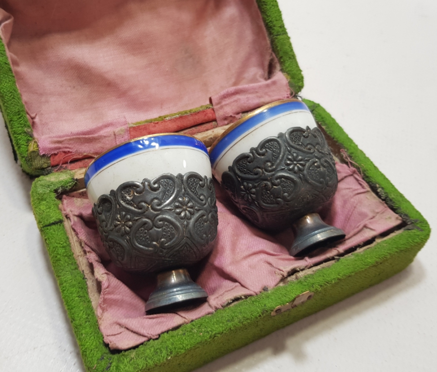 ORİJİNAL KUTUSUNDA TUĞRALI GÜMÜŞ İKİ ADET FİNCAN ZARFI