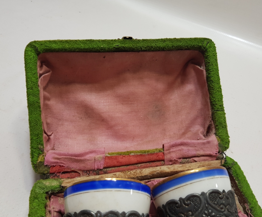 ORİJİNAL KUTUSUNDA TUĞRALI GÜMÜŞ İKİ ADET FİNCAN ZARFI