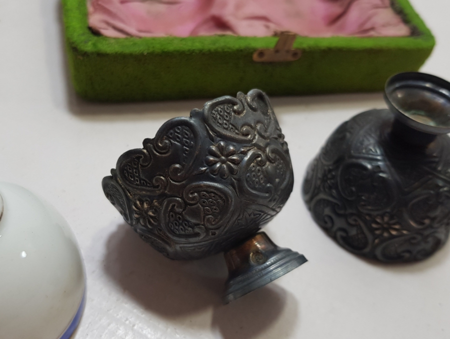 ORİJİNAL KUTUSUNDA TUĞRALI GÜMÜŞ İKİ ADET FİNCAN ZARFI