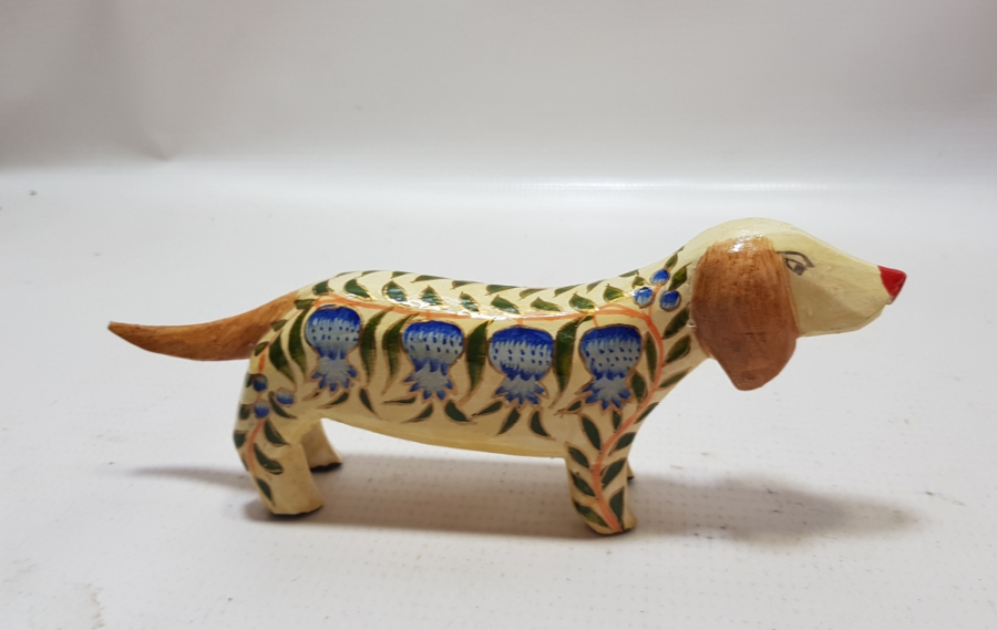 EL BOYAMA ANTİKA AHŞAP KÖPEK FİGÜRÜ