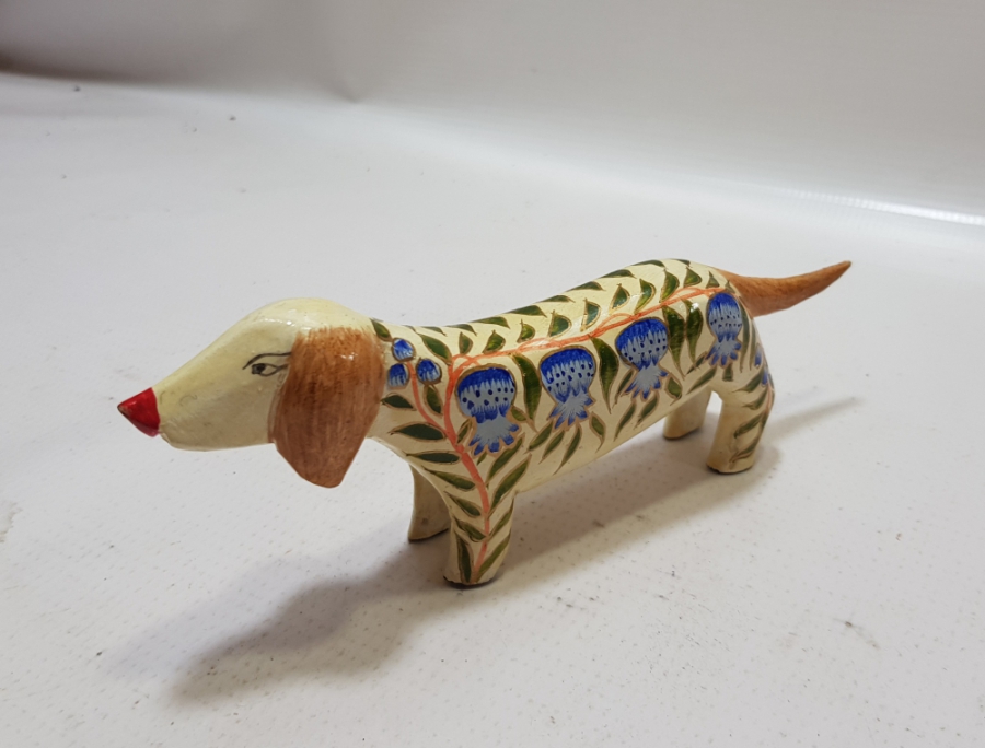 EL BOYAMA ANTİKA AHŞAP KÖPEK FİGÜRÜ