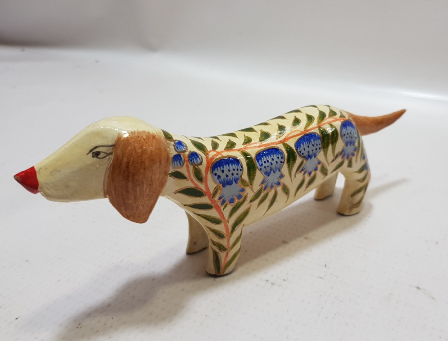 EL BOYAMA ANTİKA AHŞAP KÖPEK FİGÜRÜ