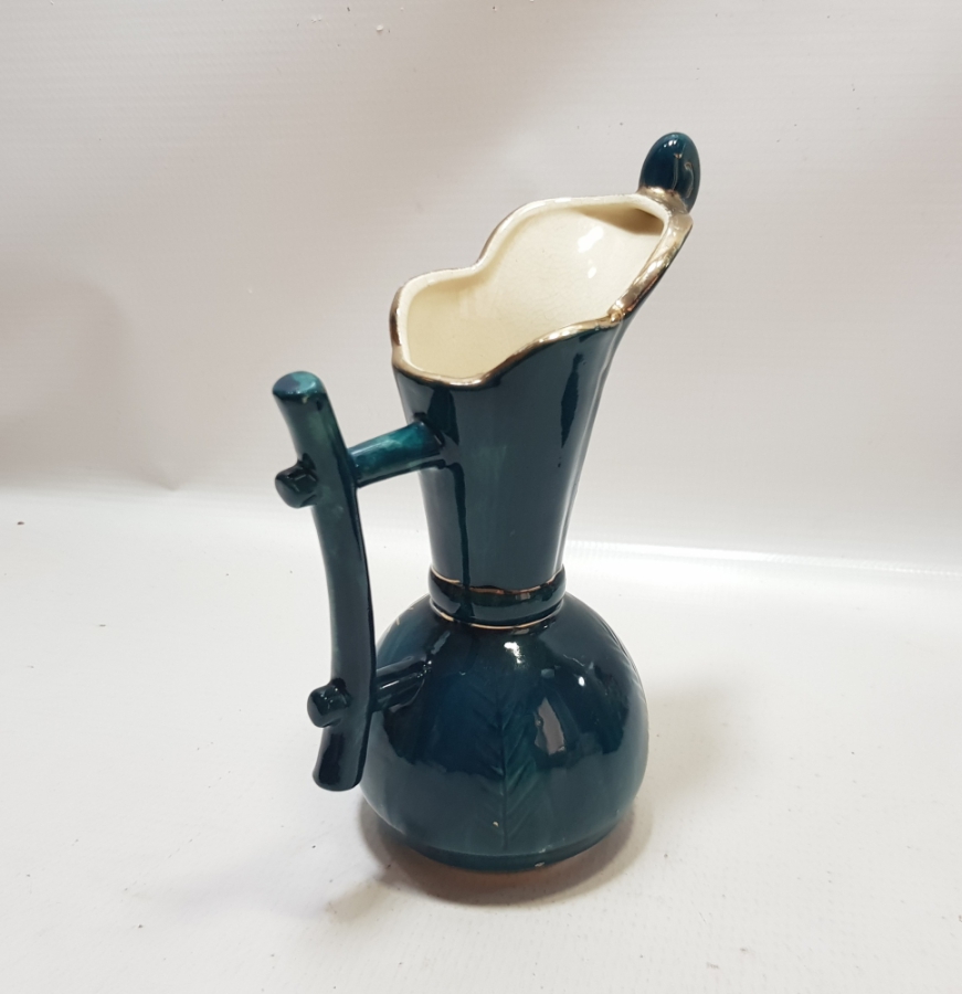 AŞURELİK FORMUNDA EL BOYAMA İŞÇİLİKLİ ANTİKA PORSELEN VAZO