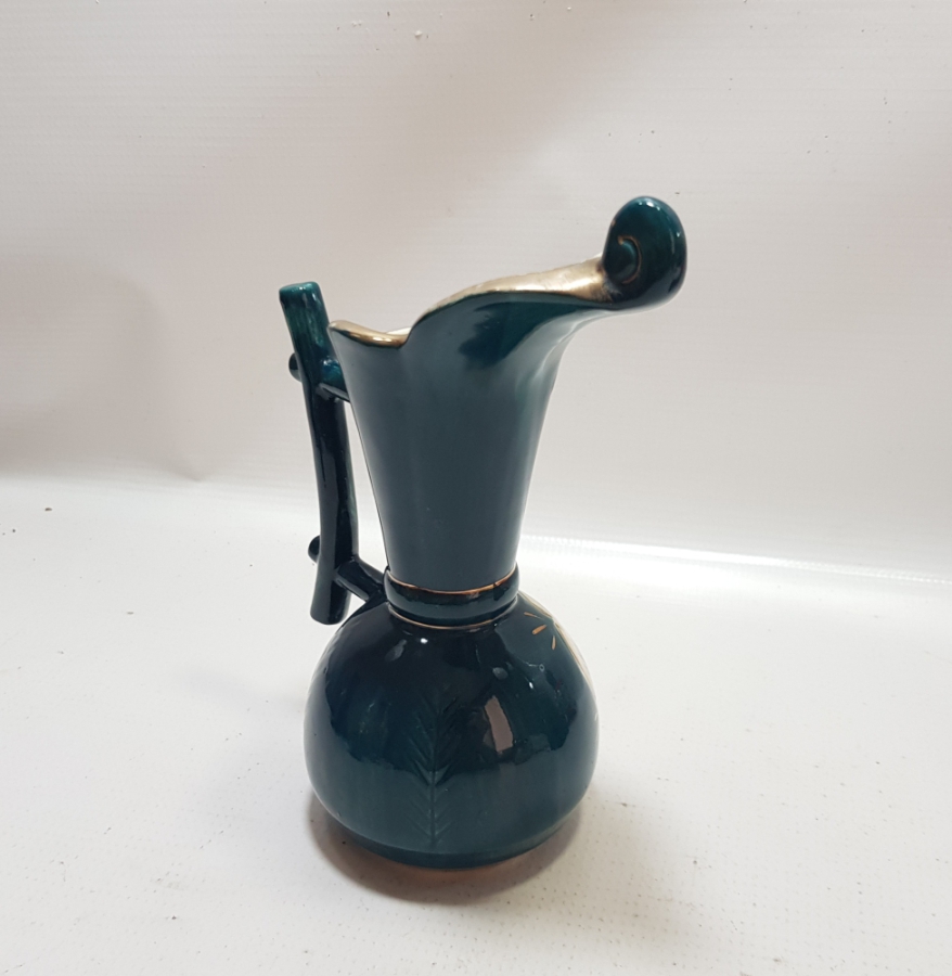 AŞURELİK FORMUNDA EL BOYAMA İŞÇİLİKLİ ANTİKA PORSELEN VAZO