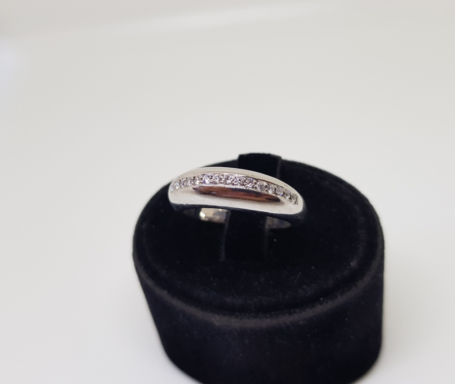 SONSUZ MODEL PIRLANTA TAŞLI YÜZÜK