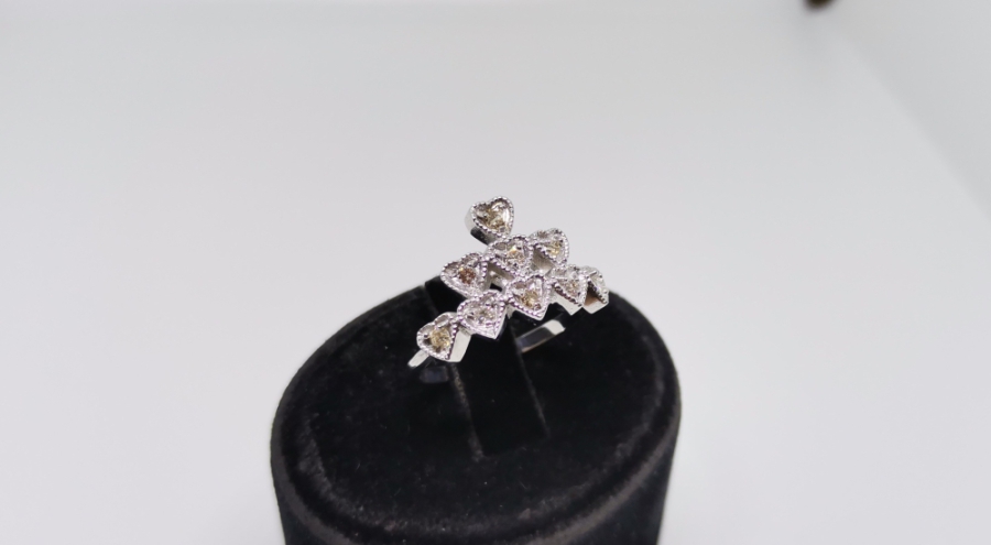 GELİN TACI MODELİ PIRLANTA TAŞLI YÜZÜK