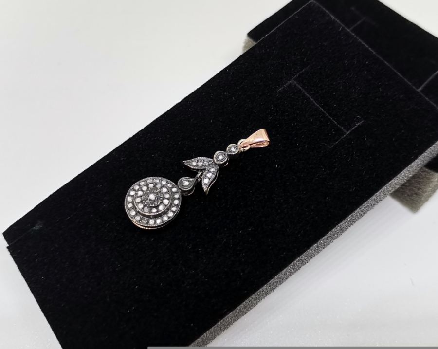 ELMAS TAŞLI HÜRREM MODEL KOLYE UCU