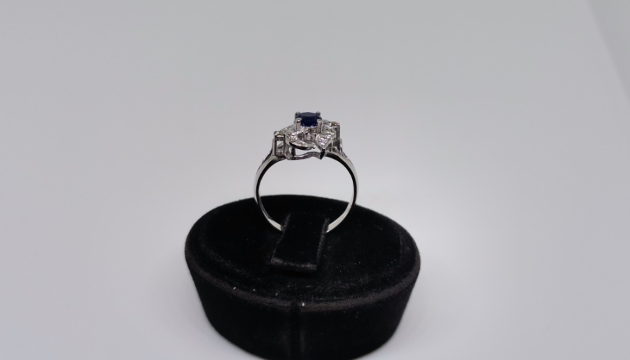 SAFİR VE PIRLANTA TAŞLI FRANSIZ MEKİĞİ YÜZÜK