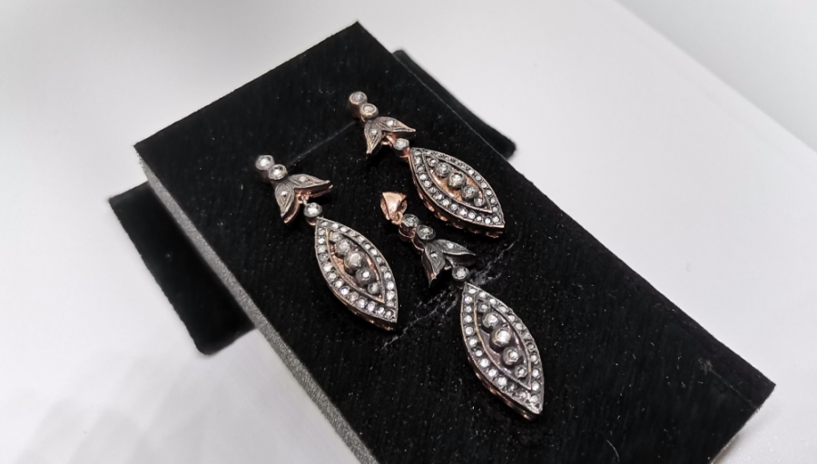 MEKİK MODELİ ELMAS TAŞLI KOLYE KÜPE TAKIMI