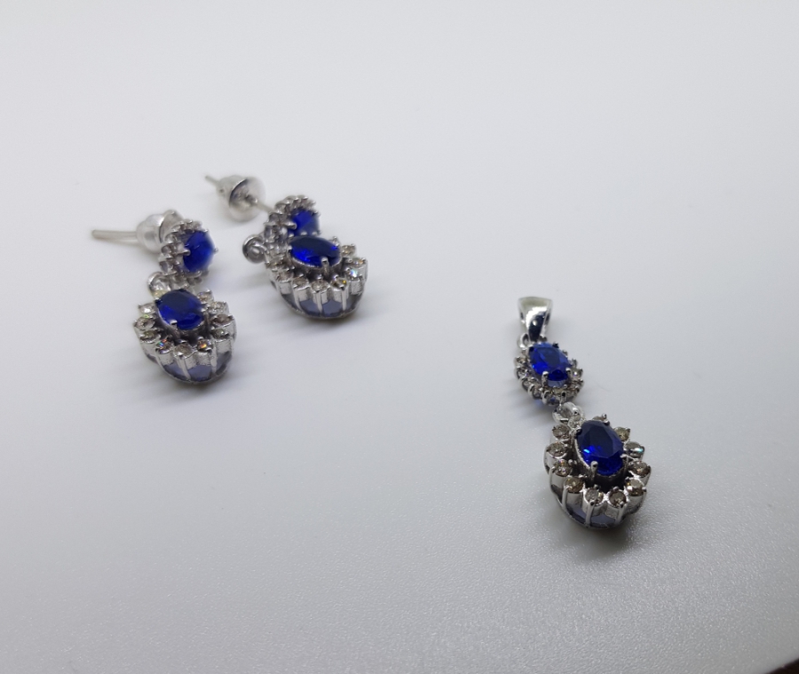 SAFİR VE PIRLANTA TAŞLI KOLYE KÜPE TAKIMI