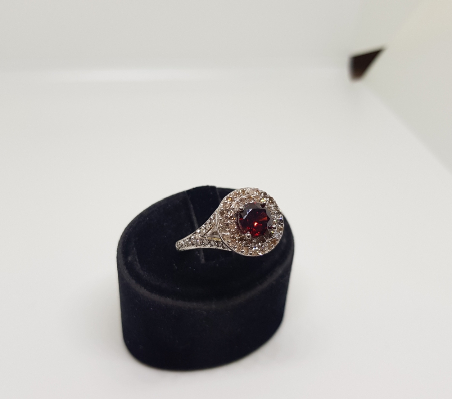 PIRLANTA VE GARNET TAŞLI NAZAR MODELİ YÜZÜK