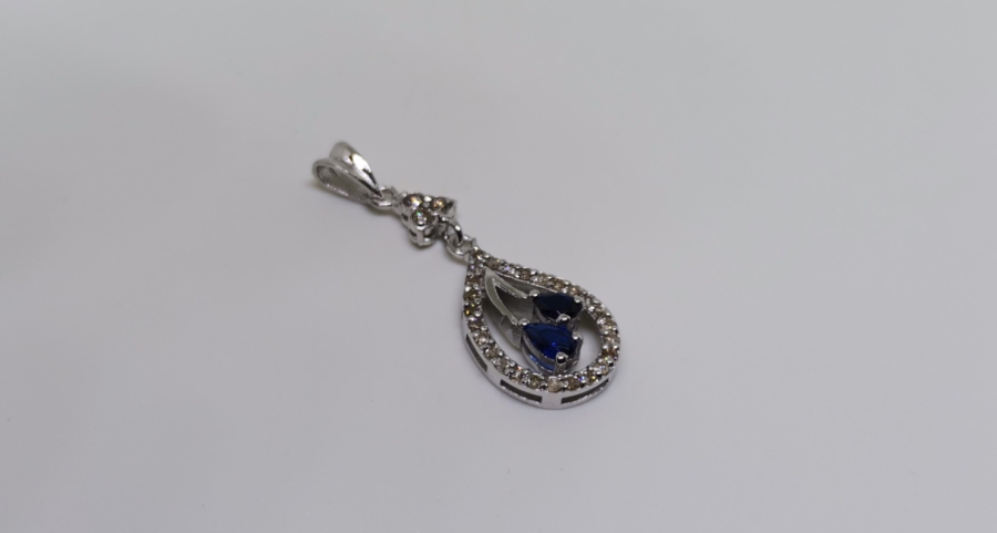 SAFİR VE PIRLANTA TAŞLI DAMLA MODEL KOLYE UCU