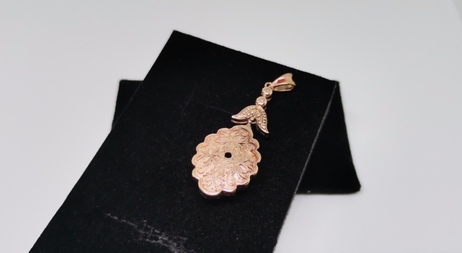 ELMAS TAŞLI GÜNEŞ MODEL KOLYE UCU