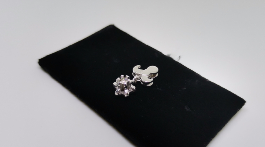 PIRLANTA TAŞLI KOLYE UCU