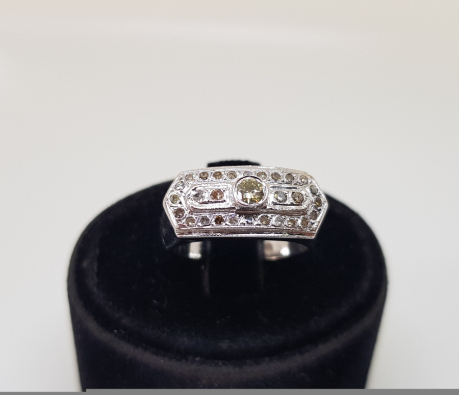 PIRLANTA TAŞLI SONSUZLUK GÖZÜ MODELİ YÜZÜK