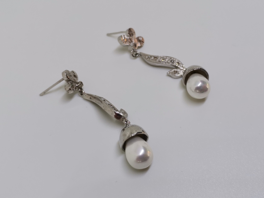 PIRLANTA TAŞLI VE İNCİLİ KÜPE