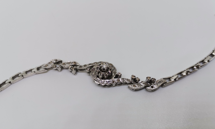 SALYANGOZ MODEL PIRLANTA TAŞLI BİLEZİK