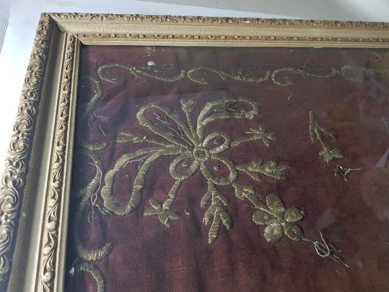 OSMANLI DÖNEMİ ALTIN SIRMA İŞLEMELİ BİNDALLI BOHÇA