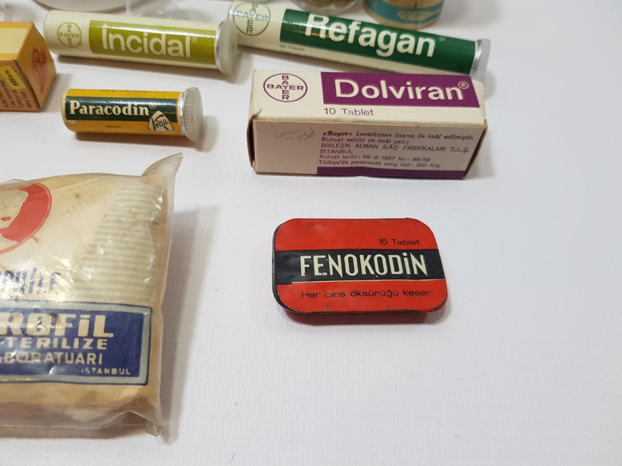 TIP TARİHİ: ANTİKA İLAÇ KUTULARI