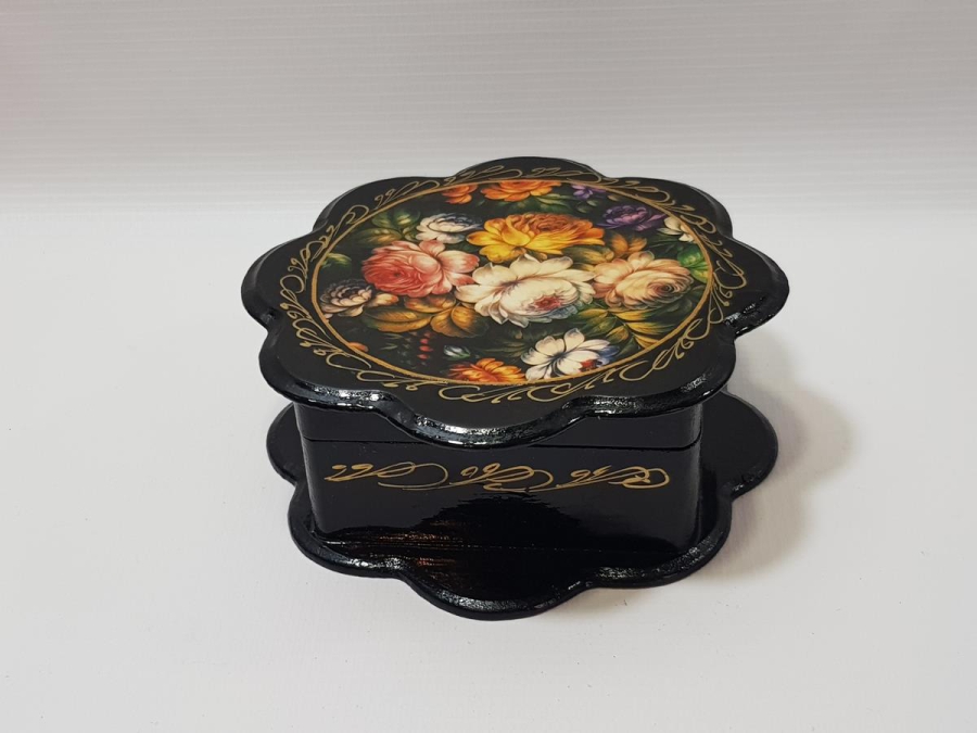 ANTİKA PAPİER MACHE KUTU