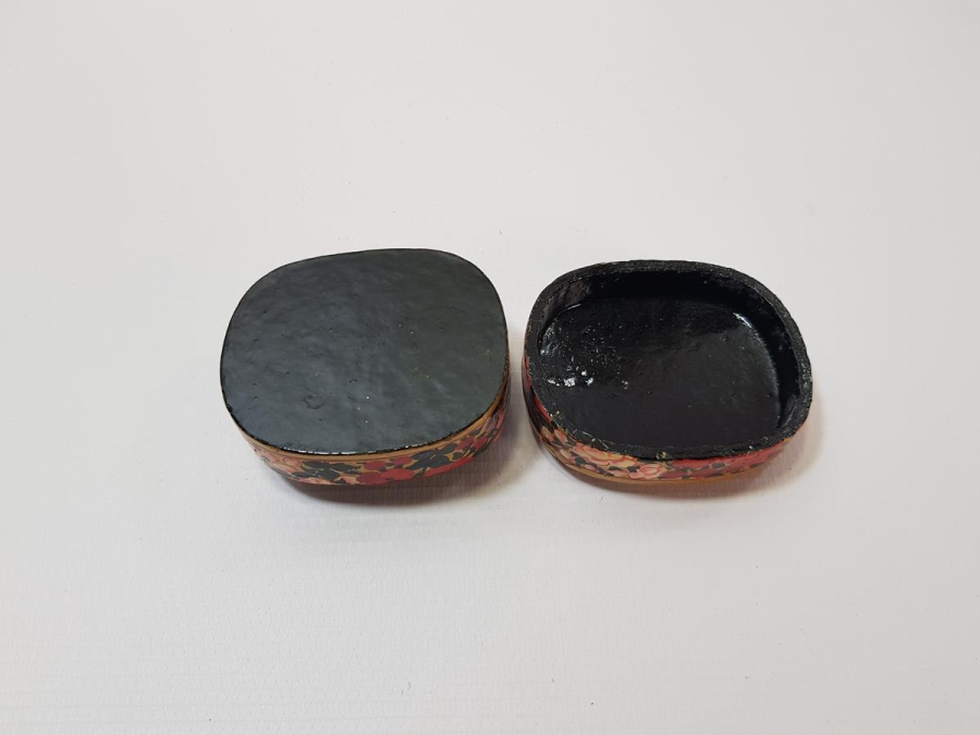 ANTİKA PAPİER MACHE KUTU