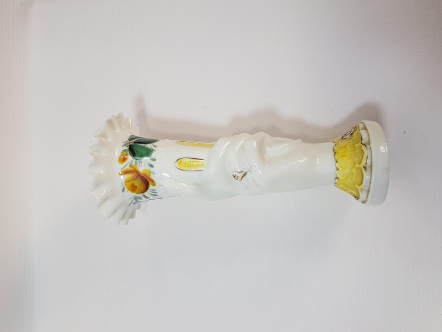 OSMANLI DÖNEMİ HANIMELİ FORMLU OPAL VAZO