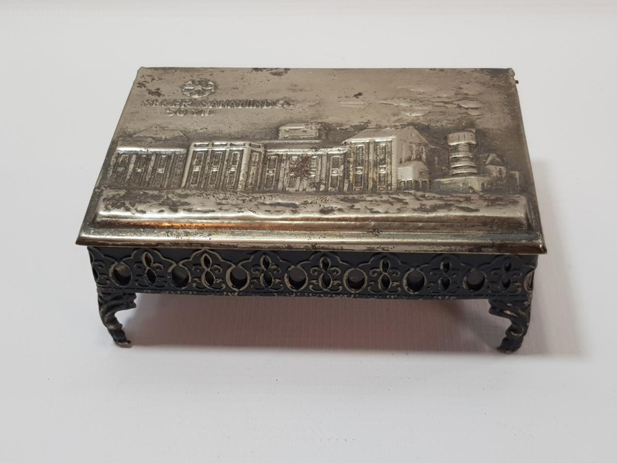 ŞEKER SANAYİİNDE 50. YIL KAPAKLI ŞEKERLİK