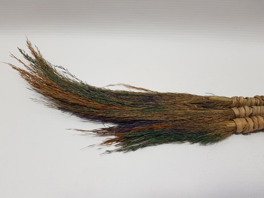 ANTİKA TEZGAH SÜPÜRGESİ