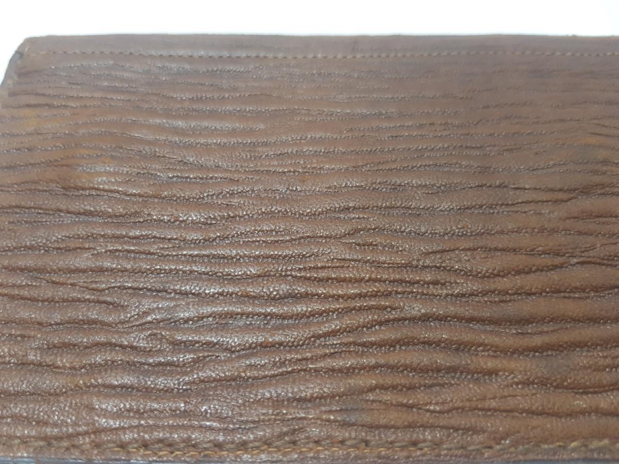 GÜMÜŞ İNSİYALLİ ANTİKA DERİ CÜZDAN