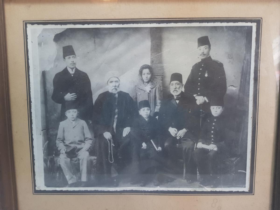 OSMANLI SUBAY VE AİLESİ FOTOĞRAFI