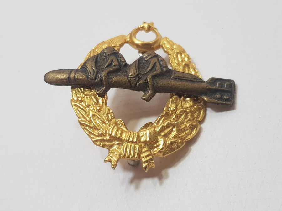 TÜRK DENİZALTI FİLOSU SUBAY BRÖVESİ