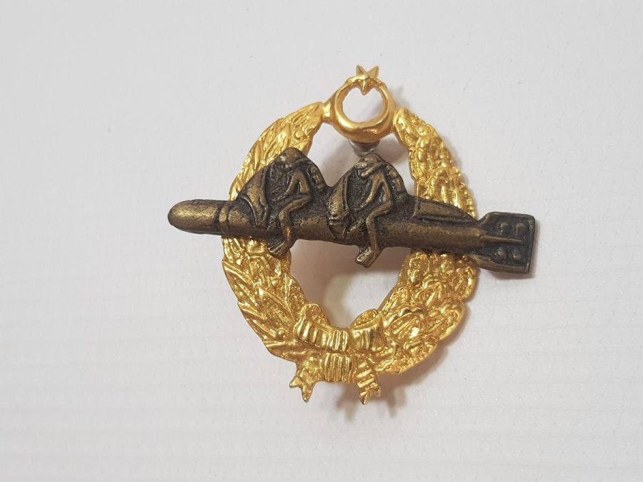 TÜRK DENİZALTI FİLOSU SUBAY BRÖVESİ